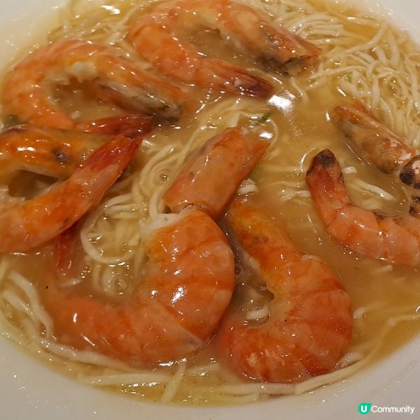 一家人在韋帕3號風球下嚐中菜😋