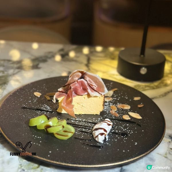 銅鑼灣英式歌舞廳！🎤🎶 美食+表演！😋