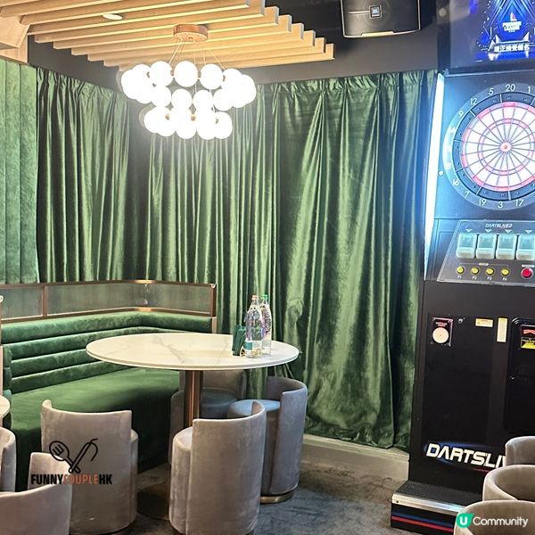 銅鑼灣英式歌舞廳！🎤🎶 美食+表演！😋