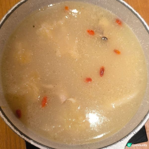 新都會廣場山見台式火鍋放題