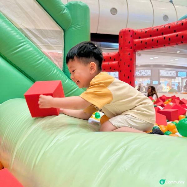 水果公仔充氣彈床樂園@青衣城