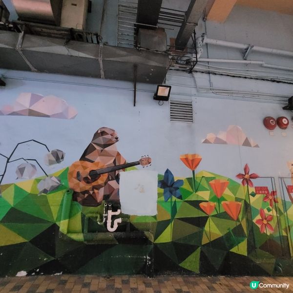 西營盤藝里坊🎨！周末打卡壁畫街📸！