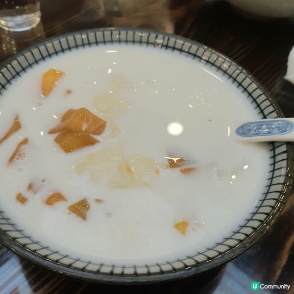 蓮塘糖水~椰奶芒果麻糬