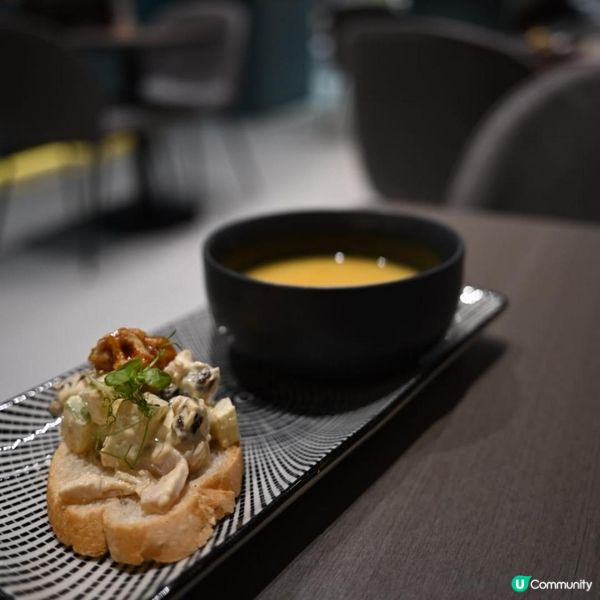 高質荃灣南豐紗廠友善寵物cafe店