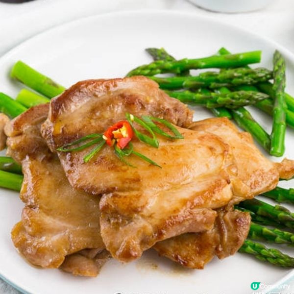 蠔油雞扒配露荀