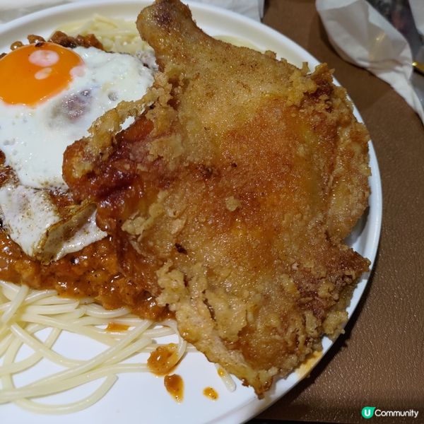 觀塘必食隱世工廈餐廳🔥超邪惡炸雞髀煎蛋肉醬意粉💜