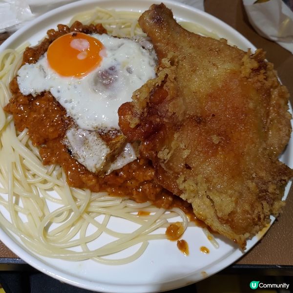 觀塘必食隱世工廈餐廳🔥超邪惡炸雞髀煎蛋肉醬意粉💜
