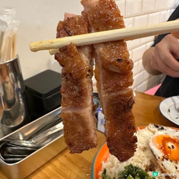 巨大炸雞髀冬陰功湯金邊粉😬😬💓