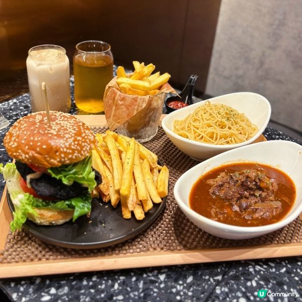 觀塘型格cafe🖤