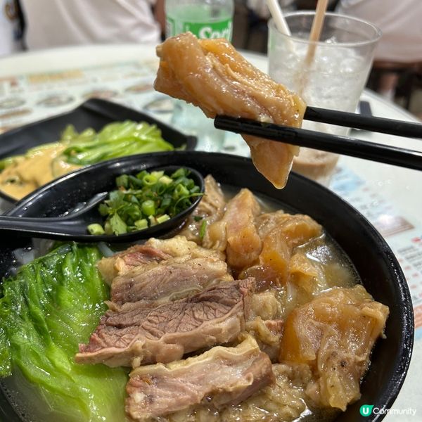 📍油麻地|鬧市中足料粉麵店