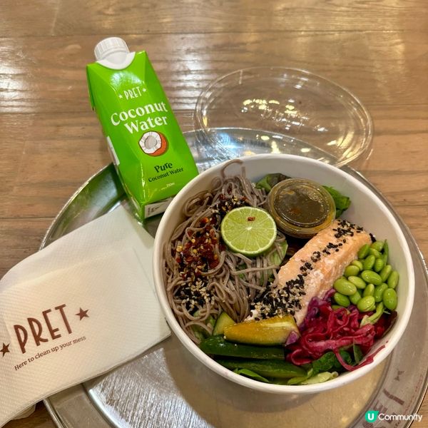 烤三文魚蕎麥麵沙律🥗！清爽又飽肚😋！