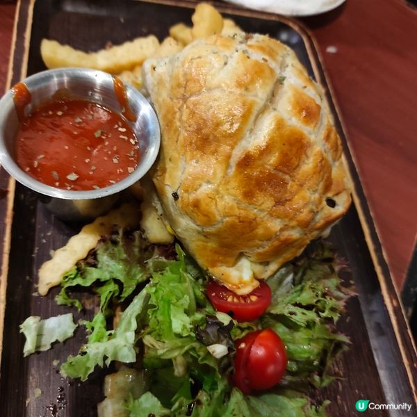 【牛屋餐廳食評😋！威靈頓牛柳超正🤤】