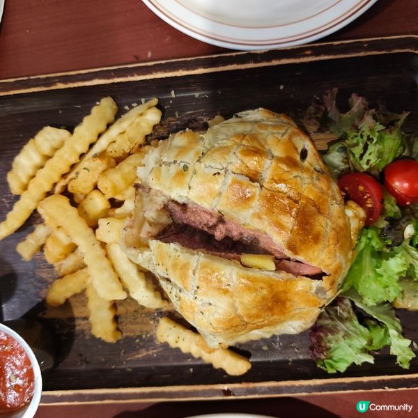 【牛屋餐廳食評😋！威靈頓牛柳超正🤤】