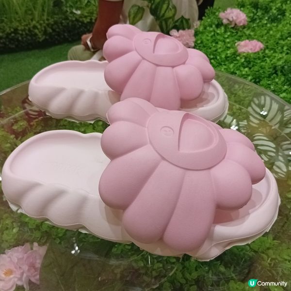 村上隆小花鞋履限定店登陸太古廣場！🌸👟