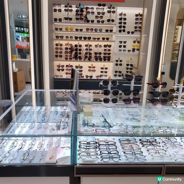 深圳明月眼鏡專門店