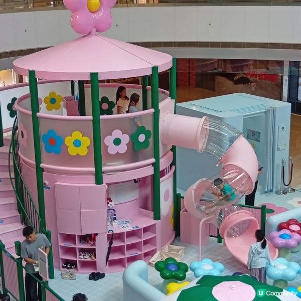 夏日消暑必去！IFC 藝術泳池玩轉夏日 🏊‍♀️☀️