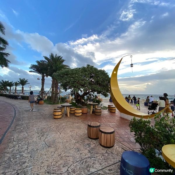 放假去邊度？美國村人山人海！🏖️