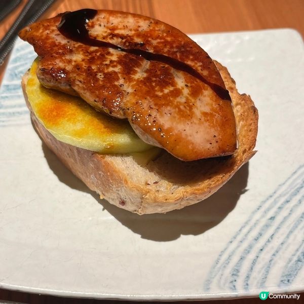 串燒香噴噴熱辣辣🩷推介焦糖青蘋果鵝肝多士