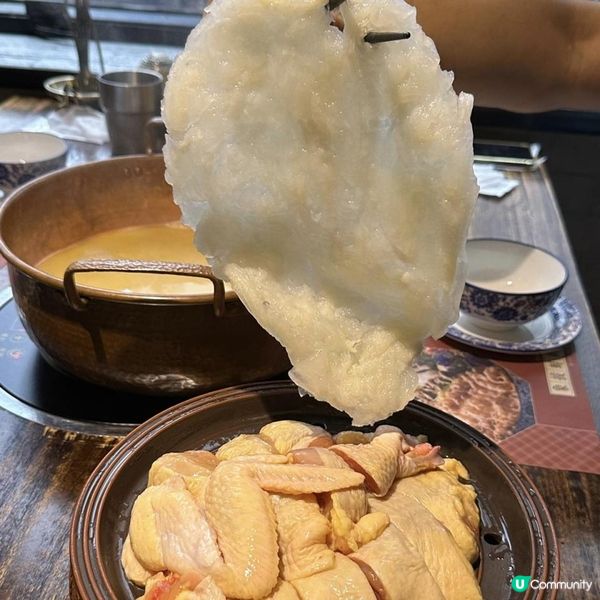 清甜😍招牌花膠雞湯鍋🍲