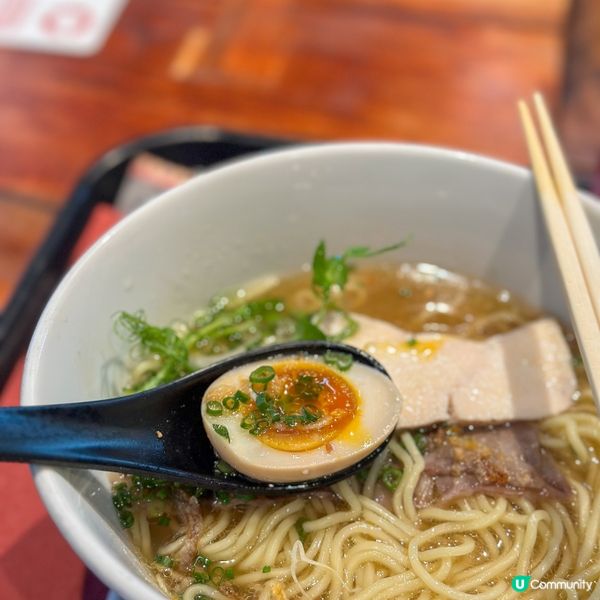 灣仔的竹麓拉麵Takeroku Ramen最近係中環街市開左...