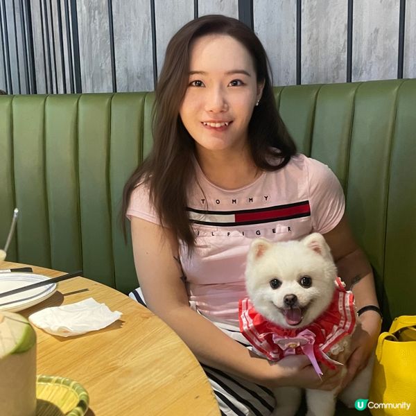 1.  泰國菜生日飯🥳！狗狗都係屋企人🐶！環境一流📸！