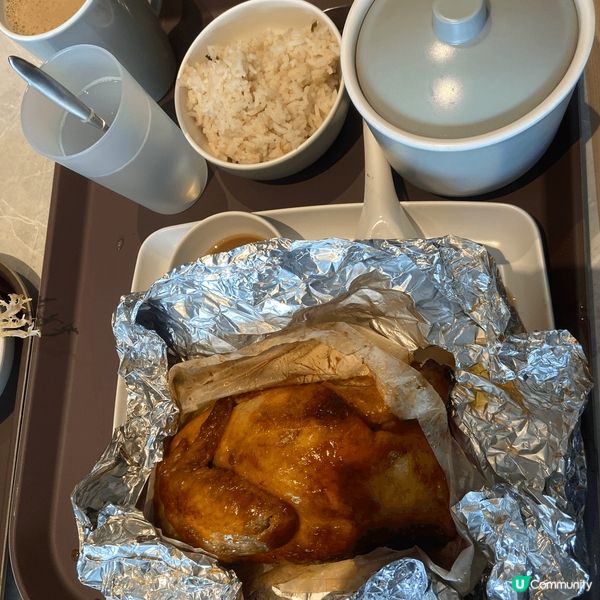 人生品味三文魚腩、海蝦、燒春雞及牛肋骨是很美味豐富有營養價值...