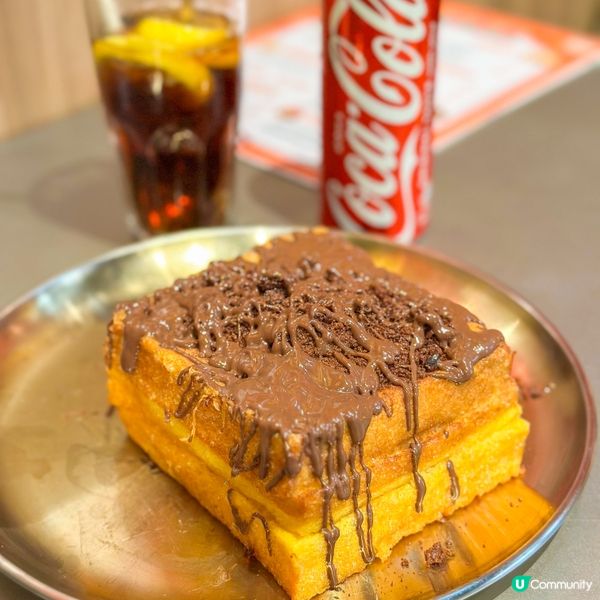 星期日去咗荔枝角嘅老荔冰室,真係一間抵讚嘅港式茶記!食物質素...