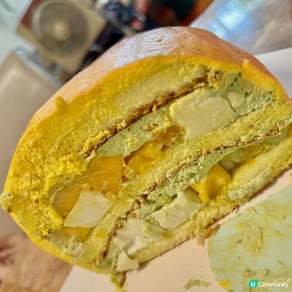 巨型斑斕芒果蛋糕！😋 賣相超吸睛！🤤 一齊分享！🍰