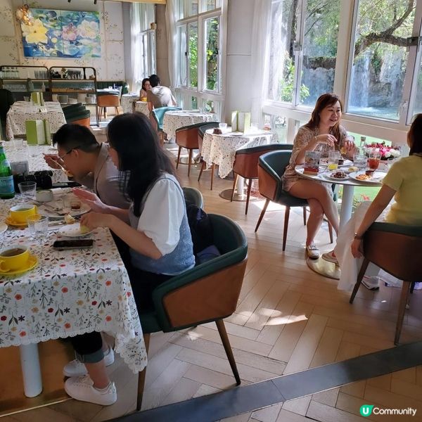 金鐘香港公園內Pondside Autumn Tea Set