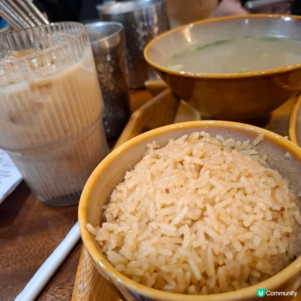 嫩滑的海南雞飯