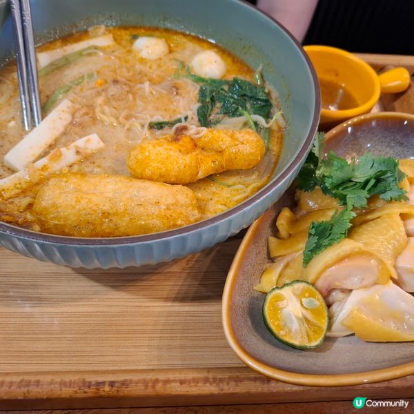 嫩滑的海南雞飯