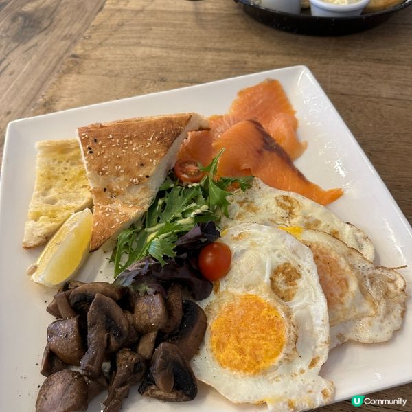 澳洲天堂早餐🤤！煙三文魚熱香餅🥞，正呀！😋