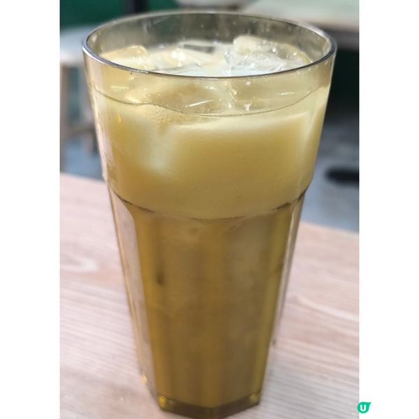 深水埗有一間車仔麵店必食慢煮叉燒