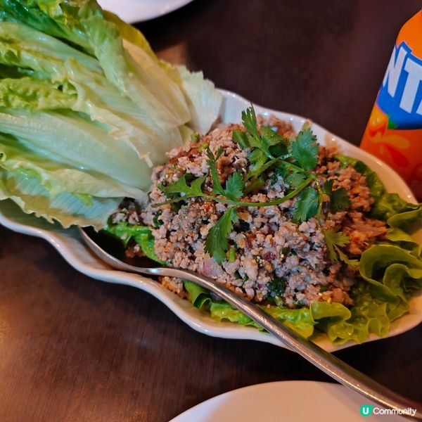 金象泰菜😋！肉碎生菜包必食！🤤