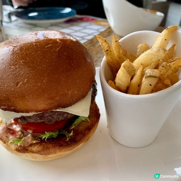 麗豪酒店午餐🤤！家庭日好滿足！