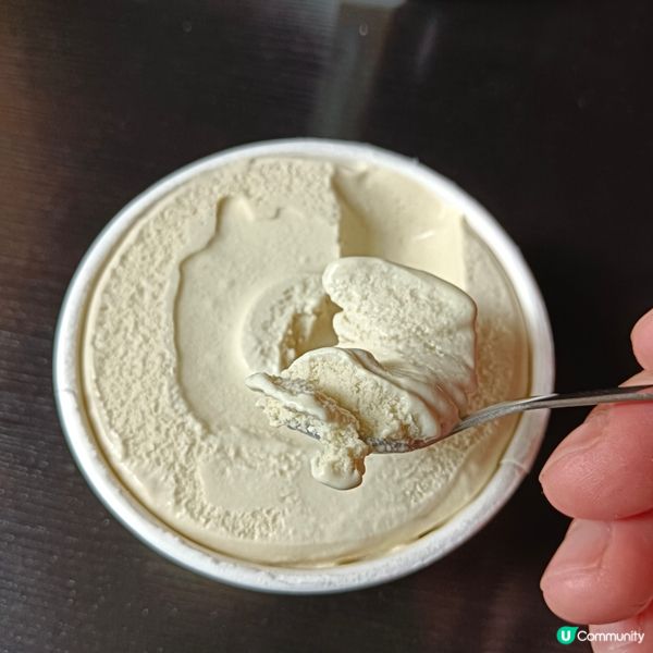 MOW Jasmine milk tea雪糕