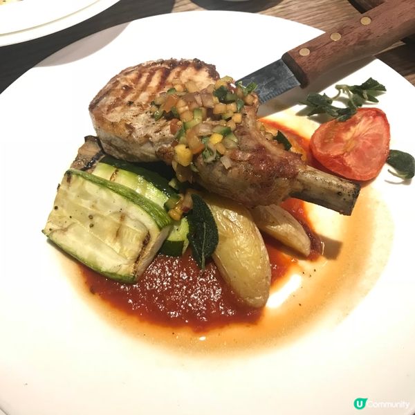 觀塘球類主題餐廳