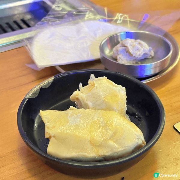 燒肉+榴槤放題，可以任飲任食海鮮同澳洲和牛 120分鐘