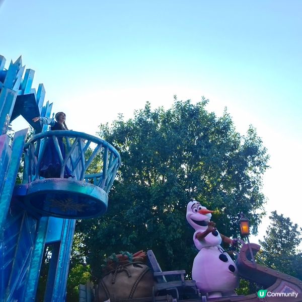 上海迪士尼巡遊🤩花車款式多到爆📸 快啲嚟睇！