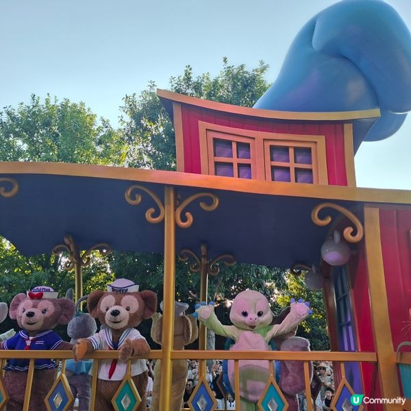 上海迪士尼巡遊🤩花車款式多到爆📸 快啲嚟睇！