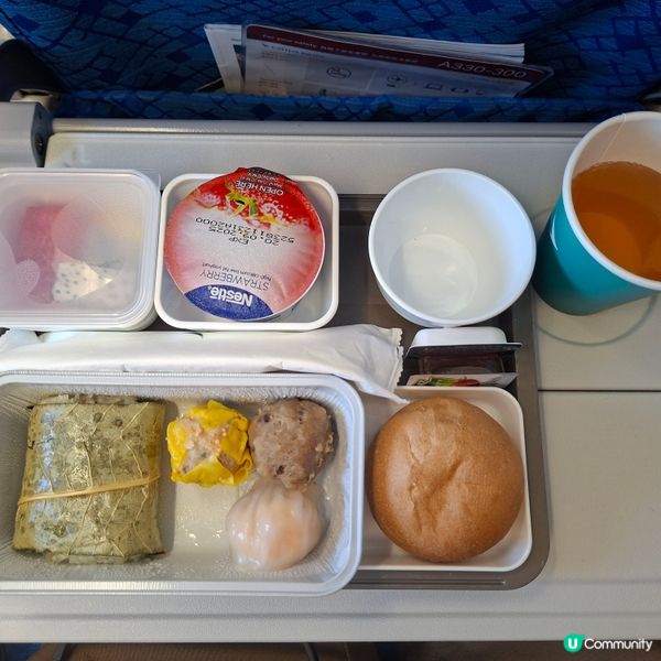 上海早機國泰之旅！飛機機低脂餐標準餐分享🤤 