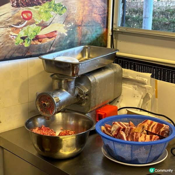 西貢搵食記！手工漢堡包小店🍔😋勁大個勁足料！