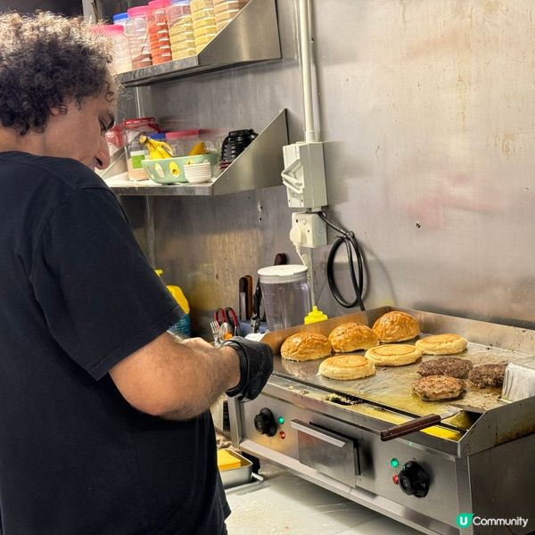西貢搵食記！手工漢堡包小店🍔😋勁大個勁足料！