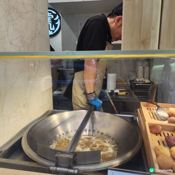 香港街頭都有好味即炸地瓜球！✨️🥰😋