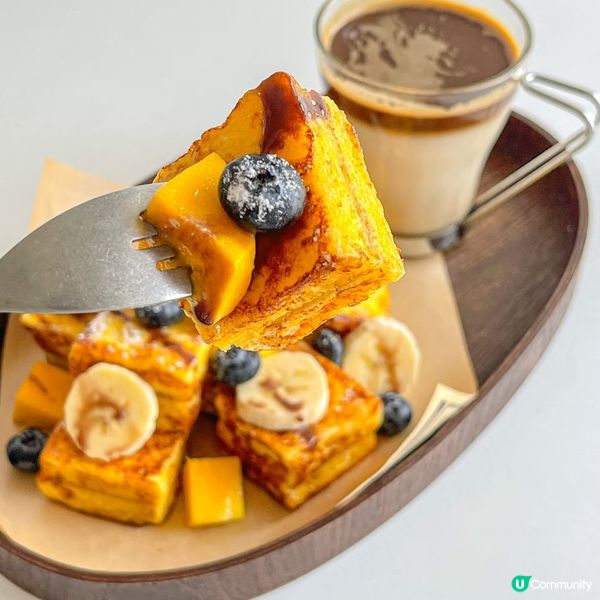 1.  返學慢活🤤自製西多士！水果任你加！😋