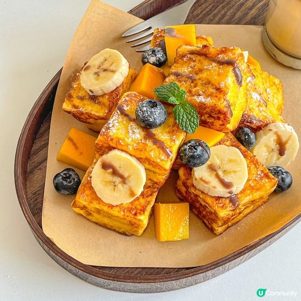 1.  返學慢活🤤自製西多士！水果任你加！😋