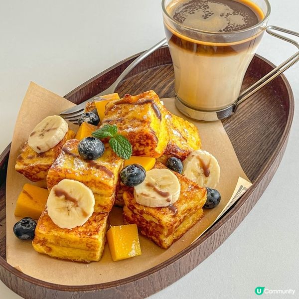 1.  返學慢活🤤自製西多士！水果任你加！😋