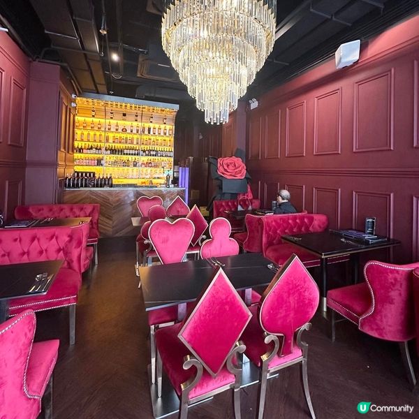 擺盤好有心思而又好味嘅法國菜🇫🇷 原隻海膽雪糕超有驚喜