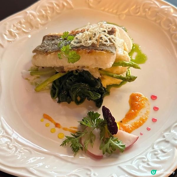 擺盤好有心思而又好味嘅法國菜🇫🇷 原隻海膽雪糕超有驚喜