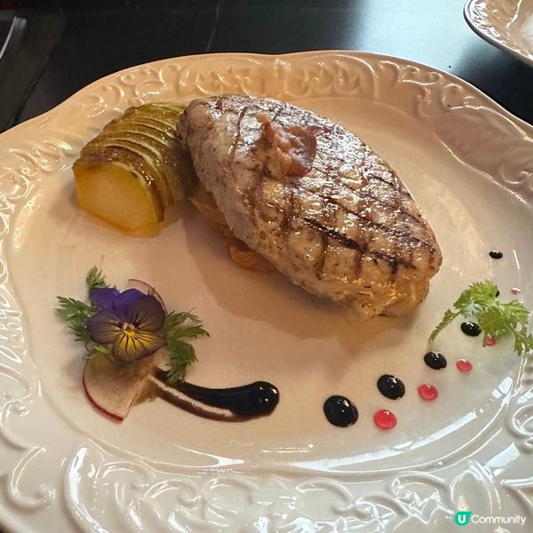 擺盤好有心思而又好味嘅法國菜🇫🇷 原隻海膽雪糕超有驚喜